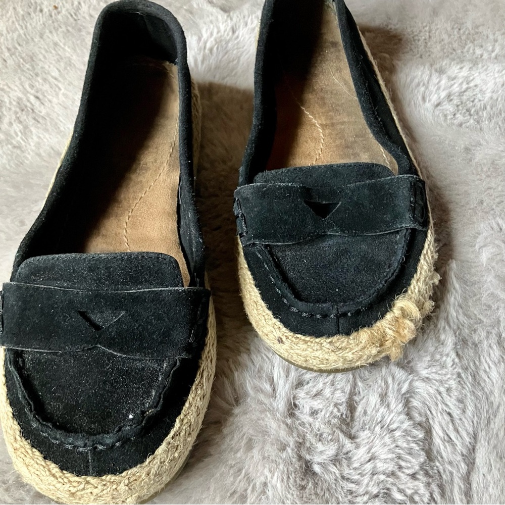 Aerosoles black suede minimalist leather supportive flats anti fatigue for work